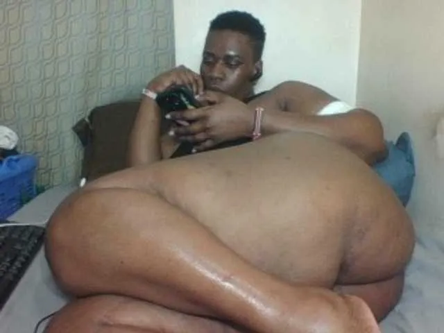 Live sex webcam photo for Sexyblacktits #291161269