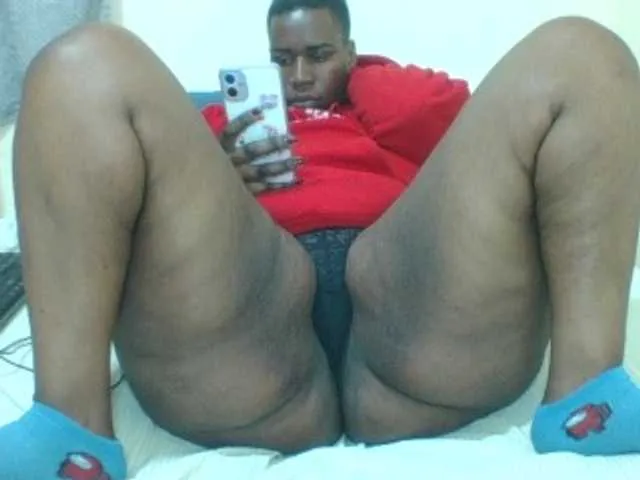 Live sex webcam photo for Sexyblacktits #291575984