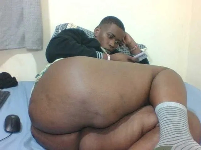 Live sex webcam photo for Sexyblacktits #291631802