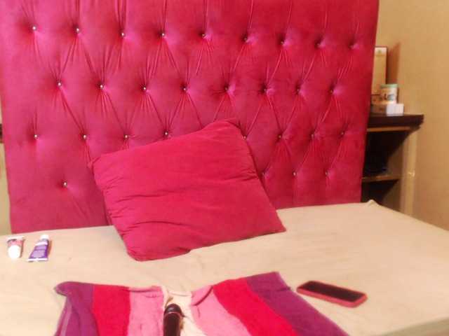 Live sex webcam photo for Sexyboobs97 #291738520