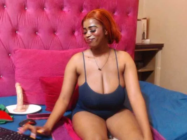 Live sex webcam photo for Sexyboobs97 #292006301