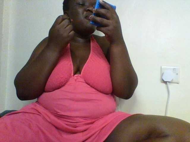 Live sex webcam photo for Sexyboobys #290648668