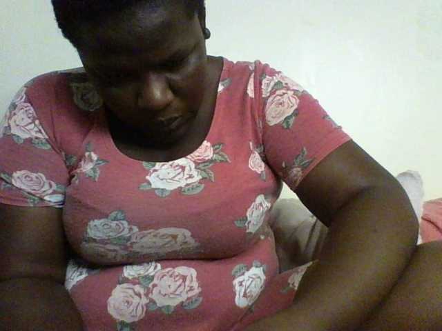 Live sex webcam photo for Sexyboobys #290718235