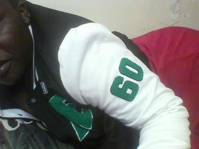 Live sex webcam photo for Sexyboobys #291223094