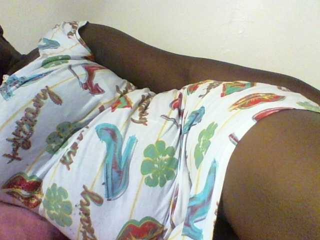 Live sex webcam photo for Sexyboobys #291239766