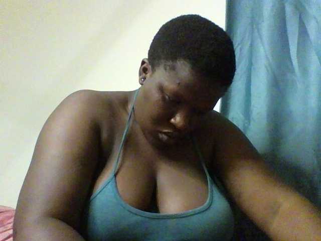 Live sex webcam photo for Sexyboobys #291326430