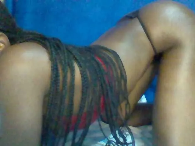 Live sex webcam photo for Sexybooty15 #292738362