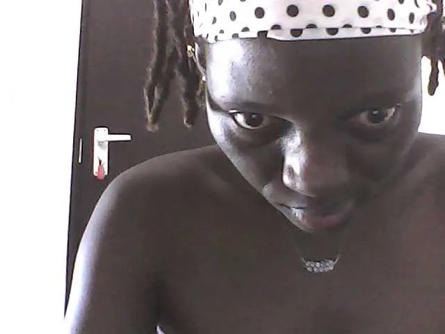 Live sex webcam photo for Sexycyndy #291349616