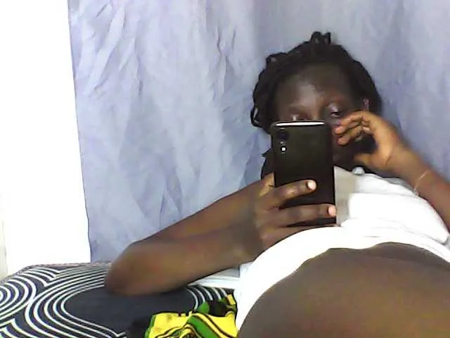 Live sex webcam photo for Sexycyndy #291358023