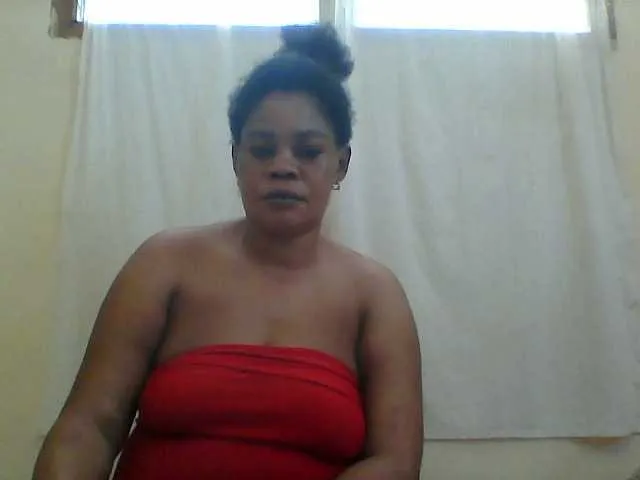 Live sex webcam photo for Sexydove #276099994
