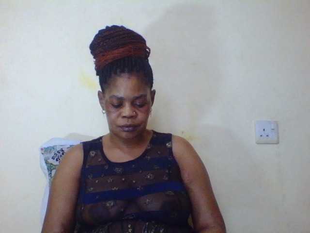 Live sex webcam photo for Sexydove #277963220