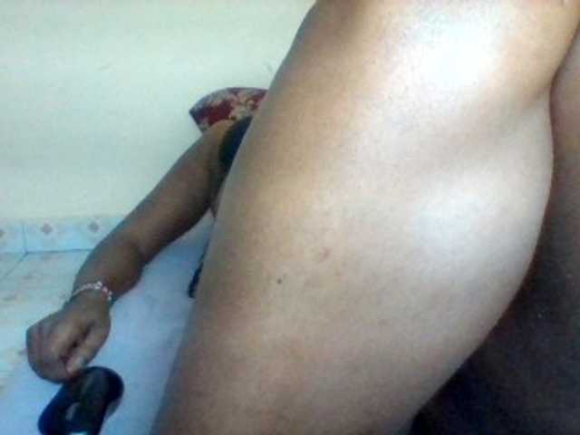 Live sex webcam photo for Sexyebonygal #277909722