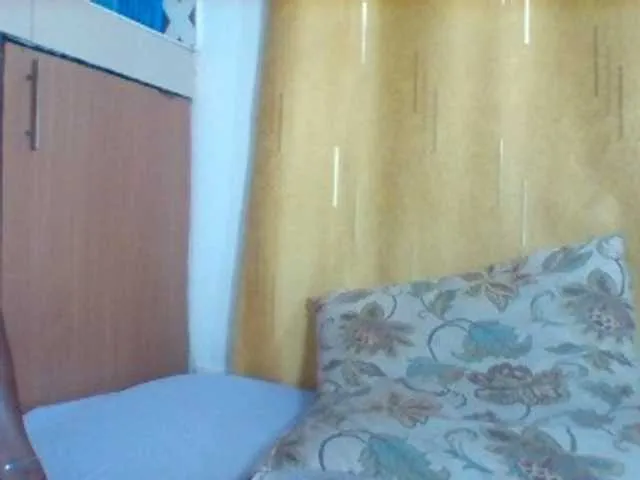 Live sex webcam photo for Sexyebonygal #288512341