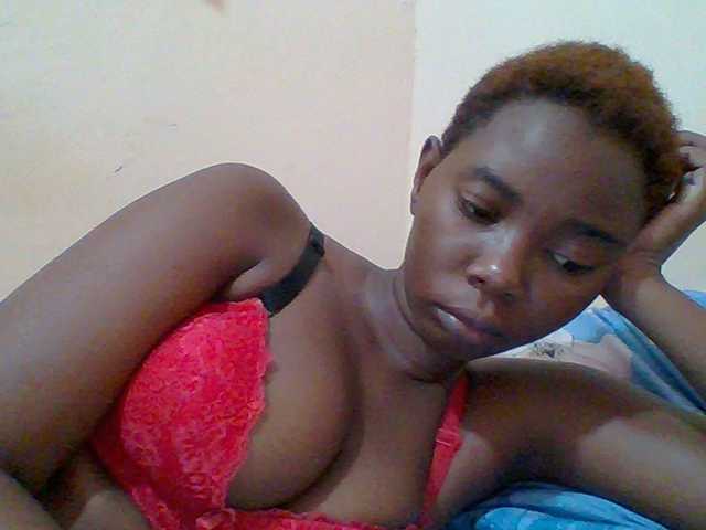 Live sex webcam photo for Sexyebonygal #291028062