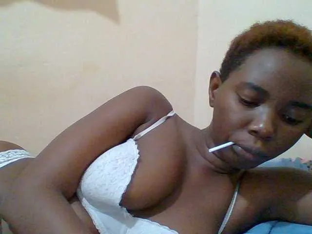 Live sex webcam photo for Sexyebonygal #291052252