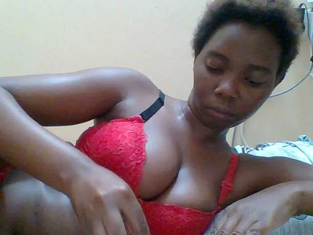 Live sex webcam photo for Sexyebonygal #291968067