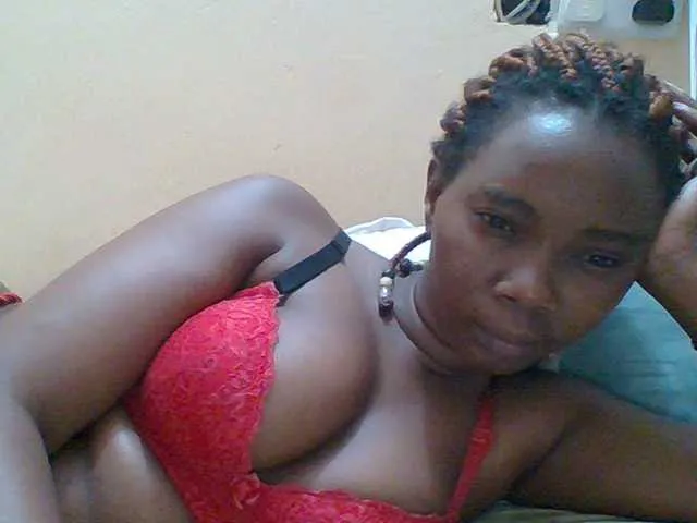 Live sex webcam photo for Sexyebonygal #292190702