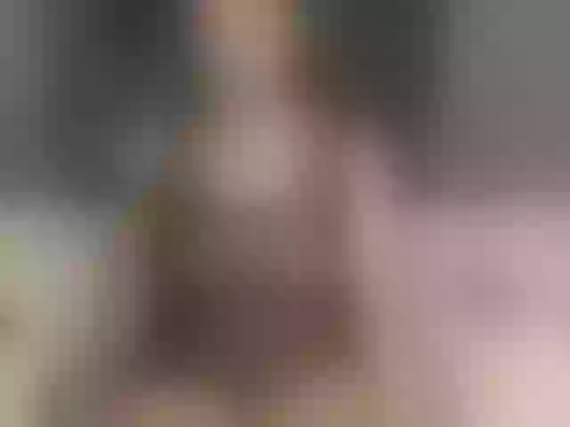 Live sex webcam photo for Sexygalxx #291344275