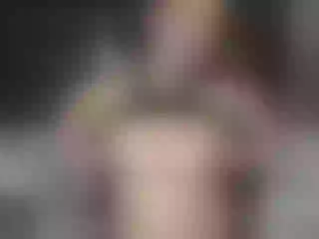 Live sex webcam photo for Sexygalxx #291801493