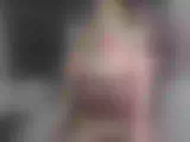 Live sex webcam photo for Sexygalxx #291884024