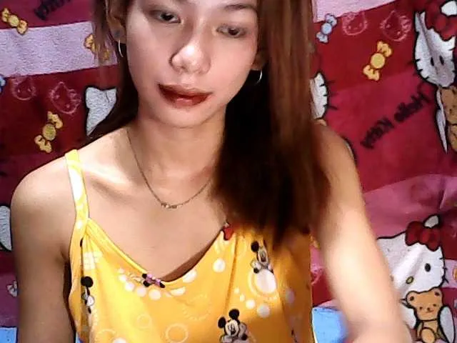 Live sex webcam photo for SexyhotBabe4u #272197750