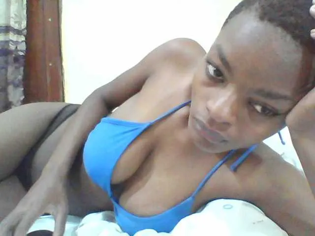 Live sex webcam photo for Sexyhotgal #288067151