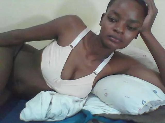 Live sex webcam photo for Sexyhotgal #288067152