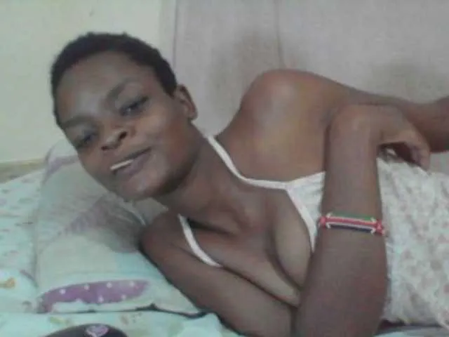 Live sex webcam photo for Sexyhotgal #288067183