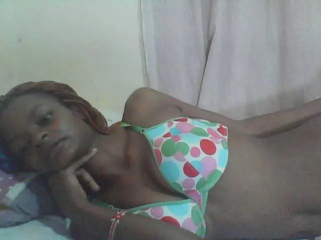 Live sex webcam photo for Sexyhotgal #288067193
