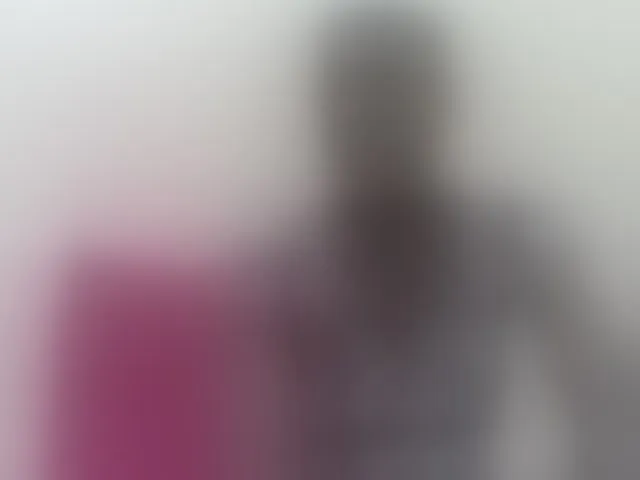 Live sex webcam photo for Sexyhotgal4 #293553436