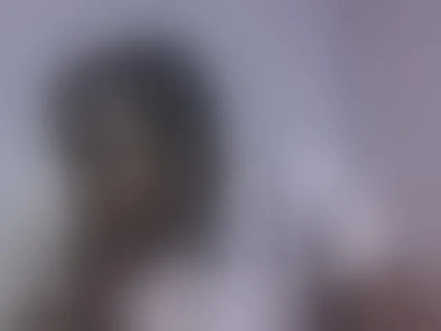 Live sex webcam photo for Sexyicey #293407021