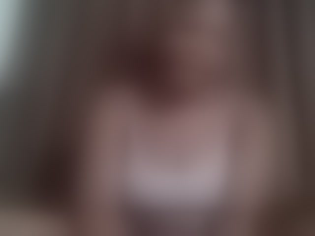 Live sex webcam photo for Sexyicey #294221397
