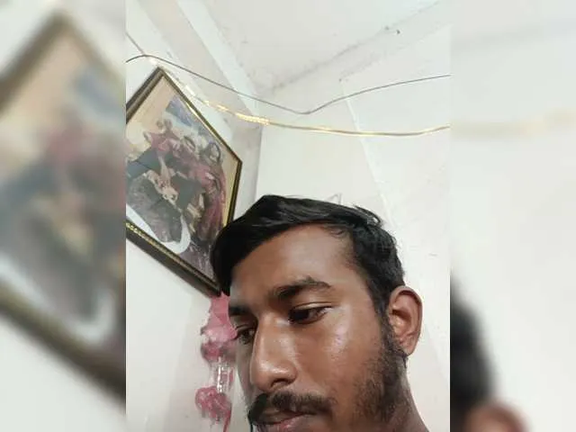 Live sex webcam photo for Sexyindian5 #276634604