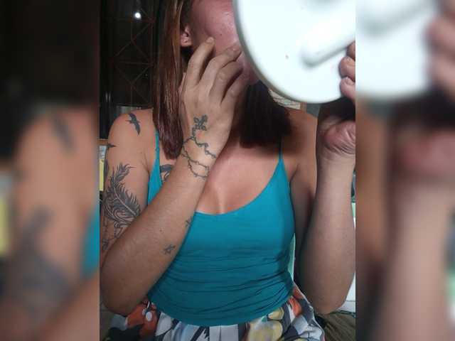 Live sex webcam photo for Sexyjanelle #276470445