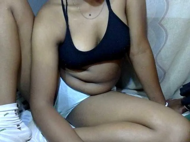 Live sex webcam photo for Sexyjasmine3 #276848781