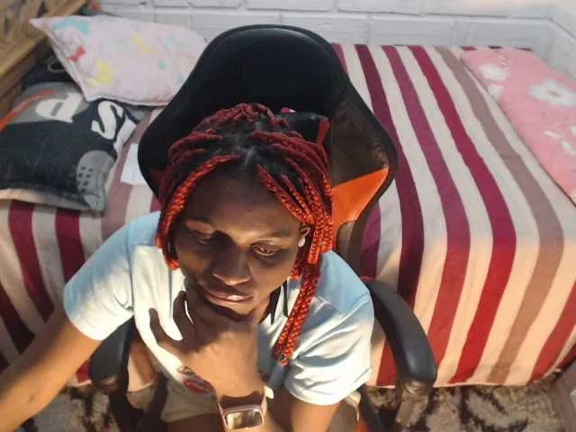 Live sex webcam photo for Sexyjustin202 #290398447