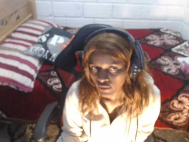 Live sex webcam photo for Sexyjustin202 #290982647