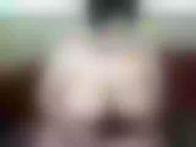 Live sex webcam photo for Sexymama74 #290339230