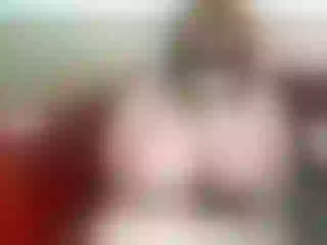 Live sex webcam photo for Sexymama74 #290465770