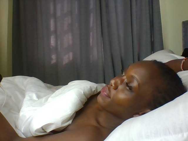 Live sex webcam photo for Sexymaya22 #291217717