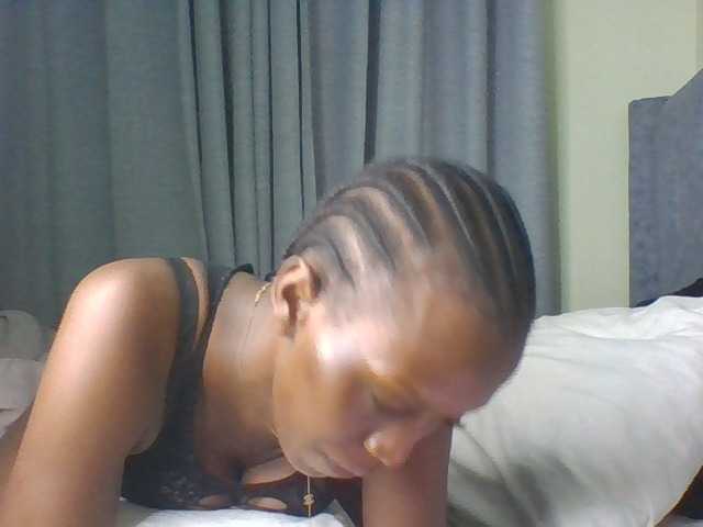 Live sex webcam photo for Sexymaya22 #291263711