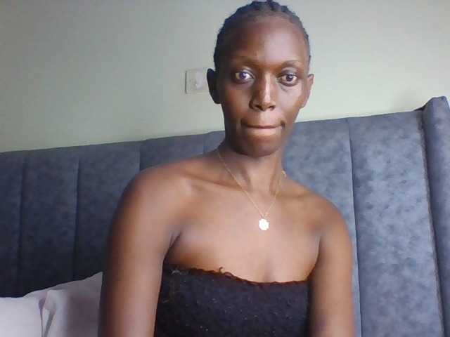 Live sex webcam photo for Sexymaya22 #291499600