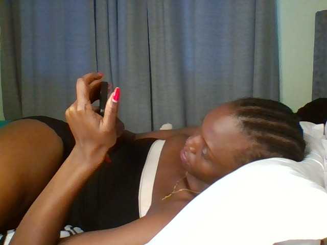 Live sex webcam photo for Sexymaya22 #291513286