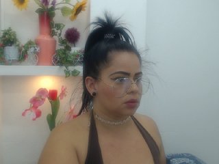 Live sex webcam photo for Sexymoonlatin #211660085