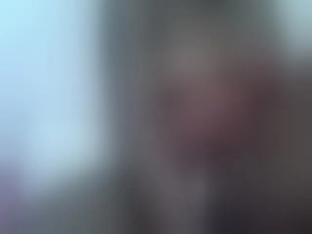 Live sex webcam photo for Sexymummy1 #292566927