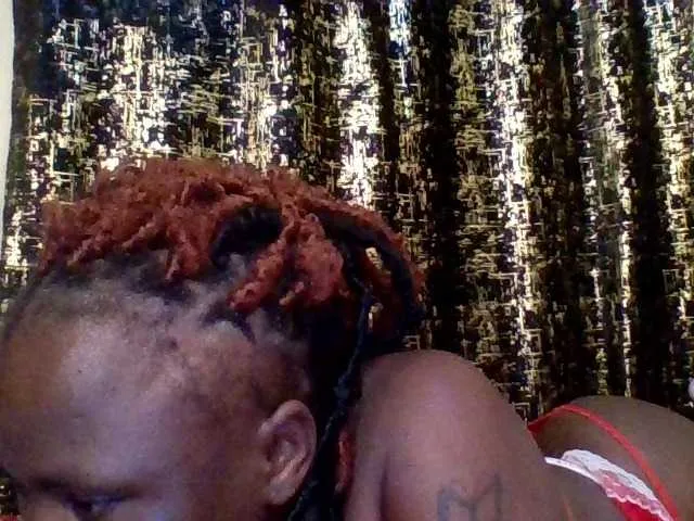 Live sex webcam photo for Sexynina25 #291631662