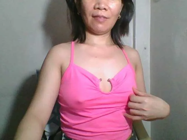 Live sex webcam photo for Sexynipps #276706095