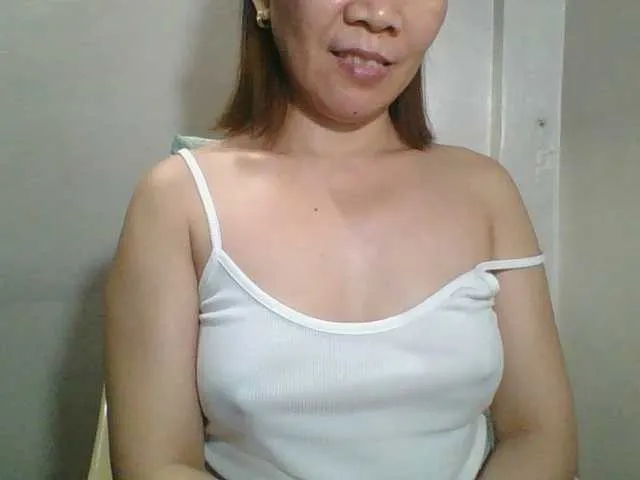 Live sex webcam photo for Sexynipps #292247333