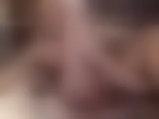 Live sex webcam photo for Sexysilvie #287910207