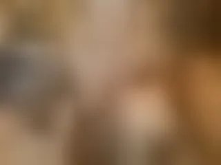Live sex webcam photo for Sexysilvie #287910376